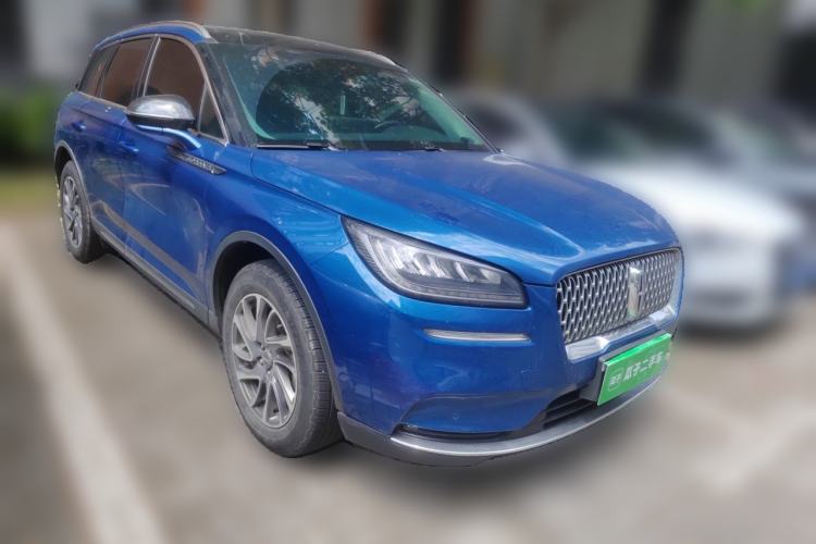 Used Lincoln Corsair 2022 2.0T Two-Wheel Drive Deluxe Edition Front Right 45 Deg