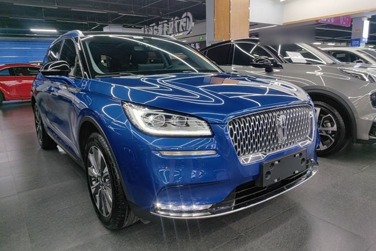 Used Lincoln Corsair 2022 2.0T Two-Wheel Drive Luxury Edition Front Right 45 Deg