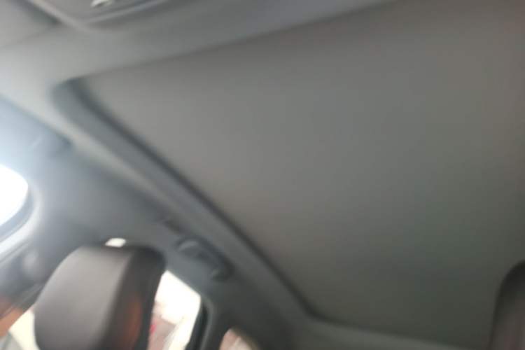 Used Lincoln Corsair 2022 2.0T Two-Wheel Drive Luxury Edition Headliner