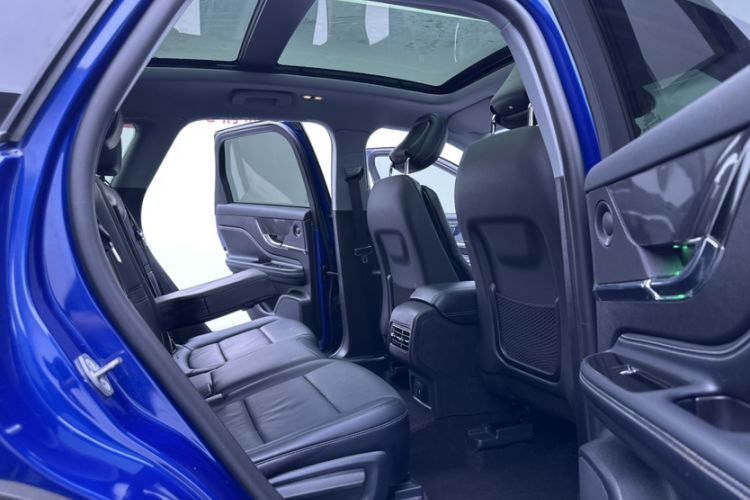 Used Lincoln Corsair 2022 2.0T Two-Wheel Drive Luxury Edition Interior 6