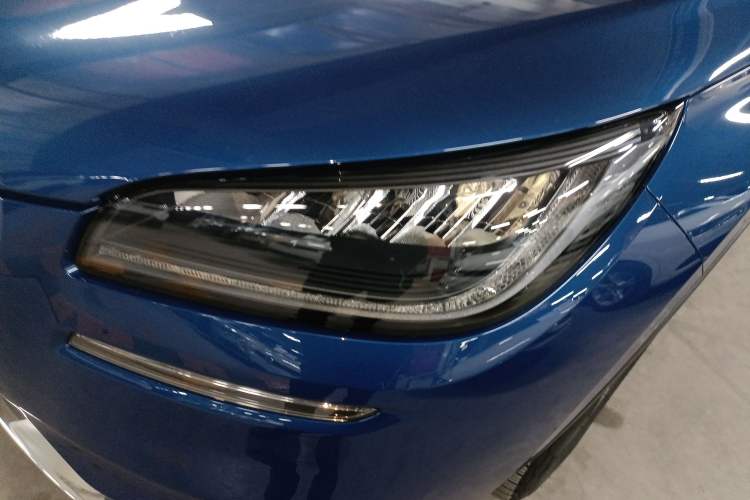 Used Lincoln Corsair 2022 2.0T Two-Wheel Drive Luxury Edition Left Front Headlight