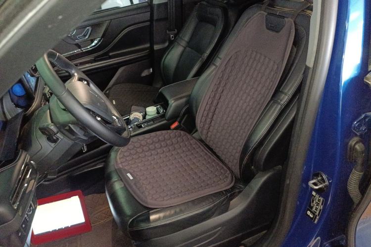 Used Lincoln Corsair 2022 2.0T Two-Wheel Drive Deluxe Edition Left Front Seat