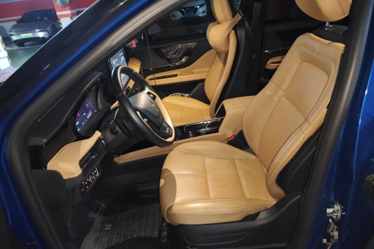 Used Lincoln Corsair 2022 2.0T Two-Wheel Drive Deluxe Edition Left Front Seat