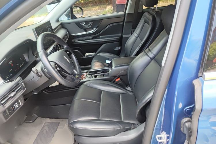 Used Lincoln Corsair 2022 2.0T Two-Wheel Drive Deluxe Edition Left Front Seat