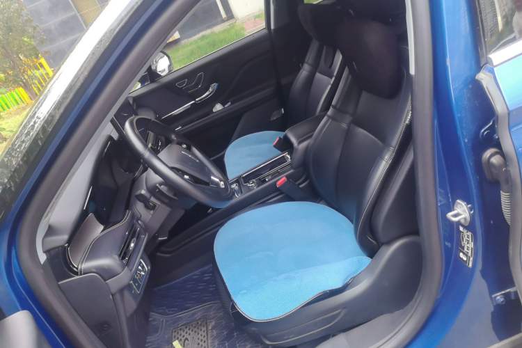Used Lincoln Corsair 2022 2.0T Two-Wheel Drive Deluxe Edition Left Front Seat