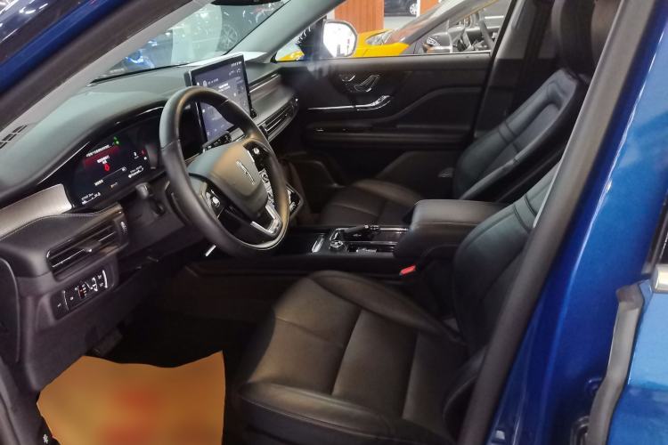 Used Lincoln Corsair 2022 2.0T Two-Wheel Drive Deluxe Edition Left Front Seat