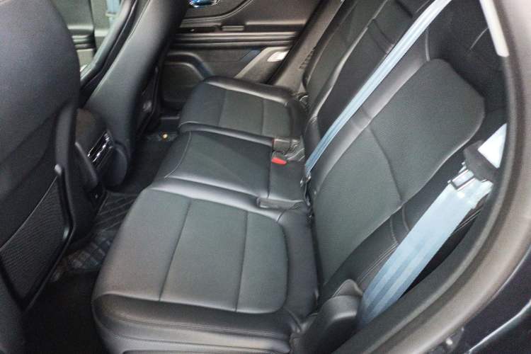 Used Lincoln Corsair 2022 2.0T Two-Wheel Drive Luxury Edition Left Rear Seat
