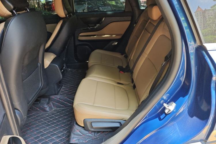 Used Lincoln Corsair 2022 Revised Version 2.0T Two-Wheel Drive Luxury Edition Left Rear Seat