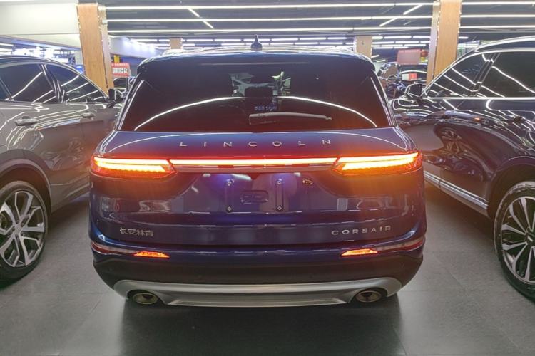 Used Lincoln Corsair 2022 2.0T Two-Wheel Drive Luxury Edition Rear