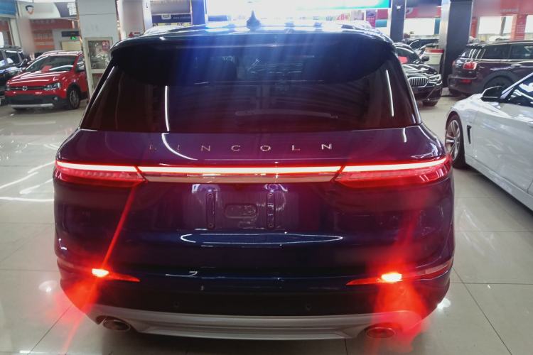 Used Lincoln Corsair 2022 2.0T Two-Wheel Drive Deluxe Edition Rear
