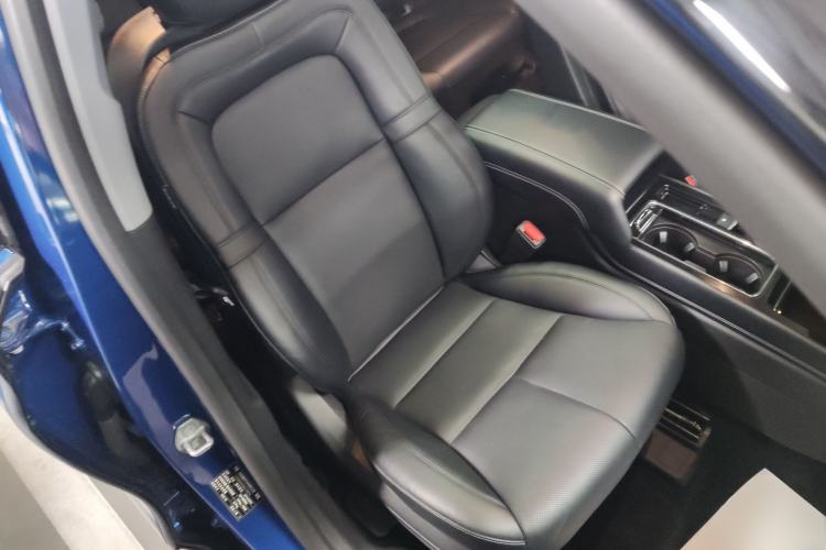 Used Lincoln Corsair 2022 2.0T Two-Wheel Drive Deluxe Edition Right Front Seat