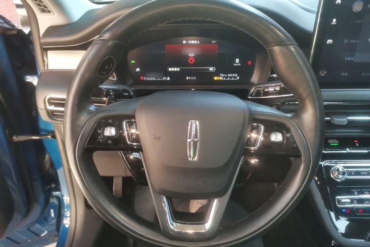 Used Lincoln Corsair 2022 2.0T Two-Wheel Drive Deluxe Edition Steering Wheel