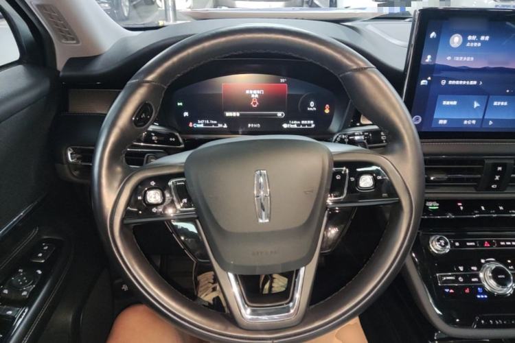Used Lincoln Corsair 2022 2.0T Two-Wheel Drive Deluxe Edition Steering Wheel