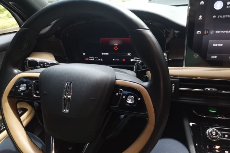Used Lincoln Corsair 2022 2.0T Two-Wheel Drive Luxury Edition Steering Wheel