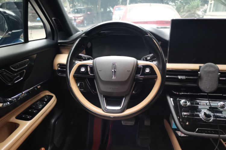 Used Lincoln Corsair 2022 2.0T Two-Wheel Drive Luxury Edition Steering Wheel