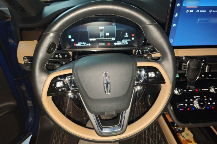 Used Lincoln Corsair 2022 2.0T Two-Wheel Drive Luxury Edition Steering Wheel