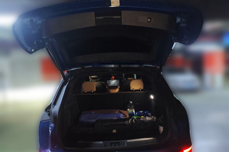 Used Lincoln Corsair 2022 2.0T Two-Wheel Drive Deluxe Edition Trunk