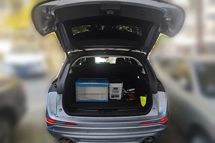 Used Lincoln Corsair 2022 2.0T Two-Wheel-Drive Alaska Glacier Limited Edition Trunk