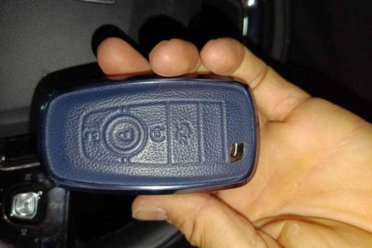 Used Lincoln Corsair 2022 2.0T Two-Wheel Drive Deluxe Edition Vehicle Key