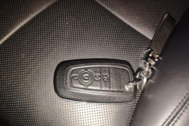 Used Lincoln Corsair 2022 2.0T Two-Wheel Drive Deluxe Edition Vehicle Key