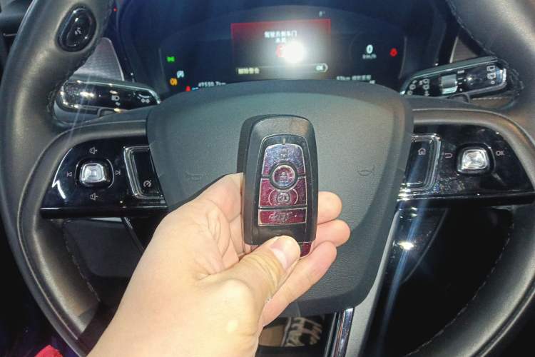 Used Lincoln Corsair 2022 2.0T Two-Wheel Drive Deluxe Edition Vehicle Key