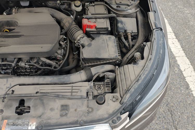 Used Lincoln Corsair 2022 2.0T Four-Wheel Drive Luxury Edition Engine Bay Left
