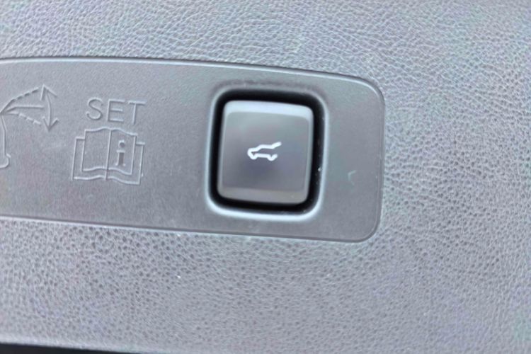 Used Lincoln Corsair 2022 2.0T Two-Wheel Drive Deluxe Edition Exterior 1