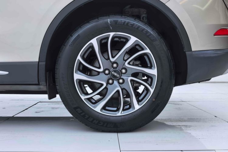 Used Lincoln Corsair 2022 2.0T Two-Wheel Drive Deluxe Edition Exterior 10