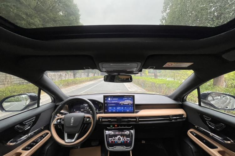 Used Lincoln Corsair 2022 2.0T Two-Wheel Drive Luxury Edition Headliner
