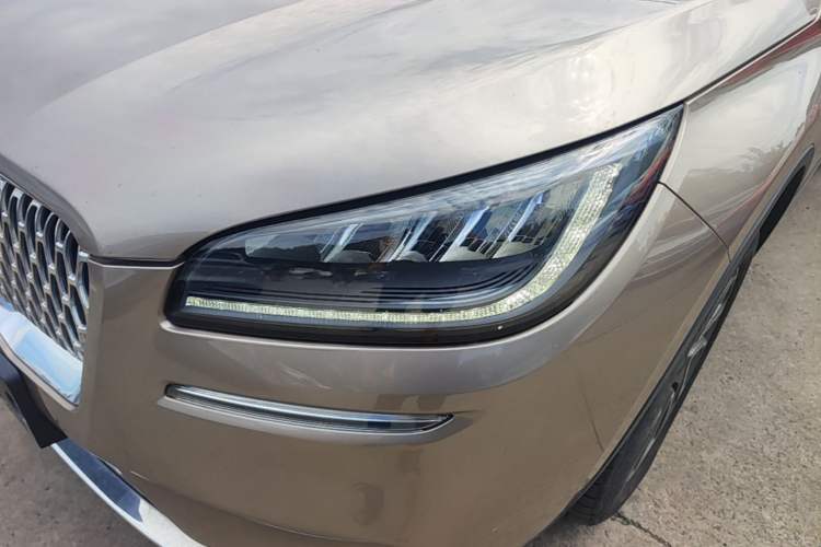 Used Lincoln Corsair 2022 2.0T Two-Wheel Drive Deluxe Edition Left Front Headlight