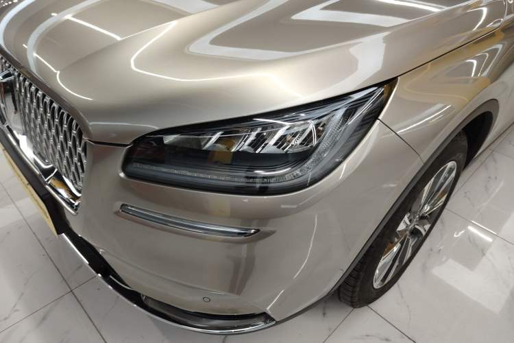 Used Lincoln Corsair 2022 2.0T Two-Wheel Drive Luxury Edition Left Front Headlight