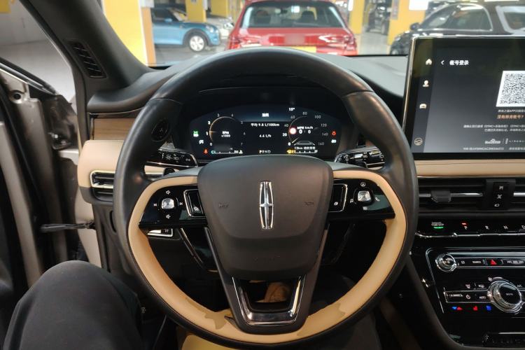 Used Lincoln Corsair 2022 2.0T Two-Wheel Drive Luxury Edition Steering Wheel