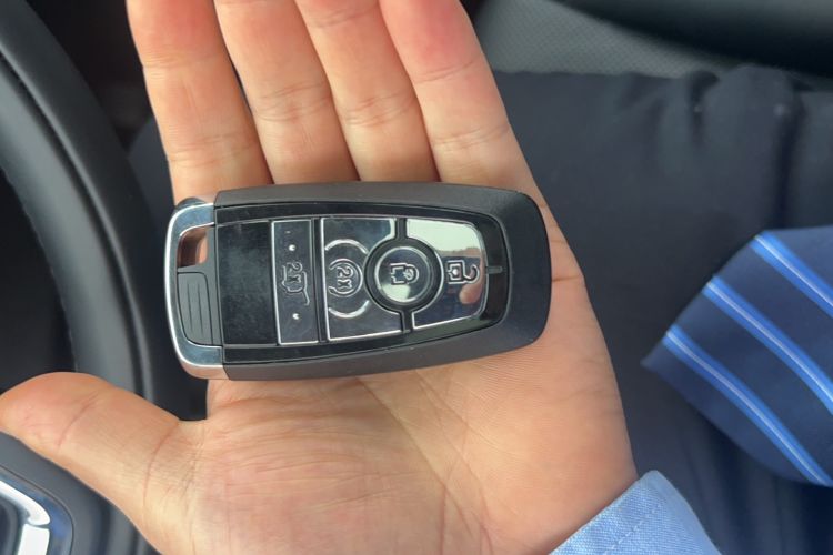 Used Lincoln Corsair 2022 2.0T Two-Wheel Drive Deluxe Edition Vehicle Key