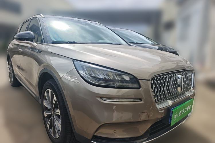 Used Lincoln Corsair 2022 2.0T Two-Wheel Drive Luxury Edition Front Right 45 Deg