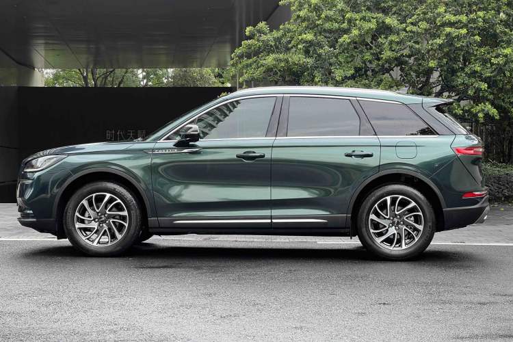 Used Lincoln Corsair 2022 2.0T Two-Wheel Drive Deluxe Edition Exterior 5