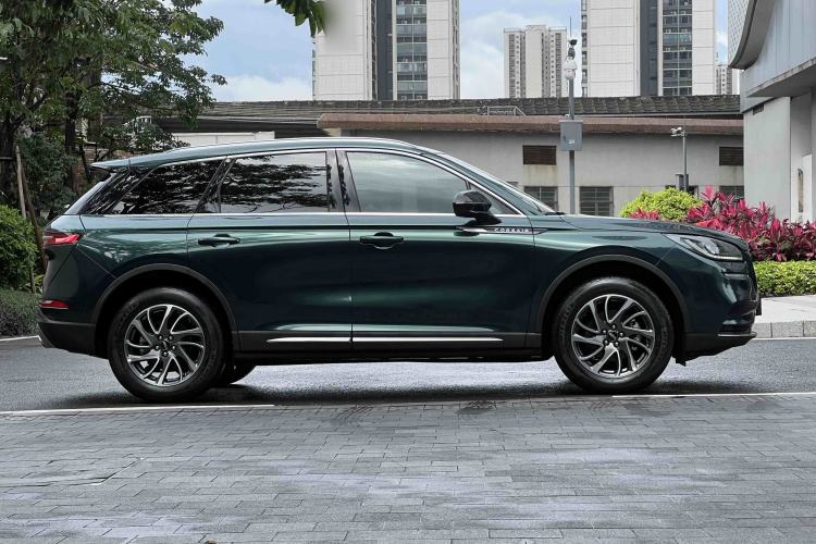 Used Lincoln Corsair 2022 2.0T Two-Wheel Drive Deluxe Edition Exterior 6