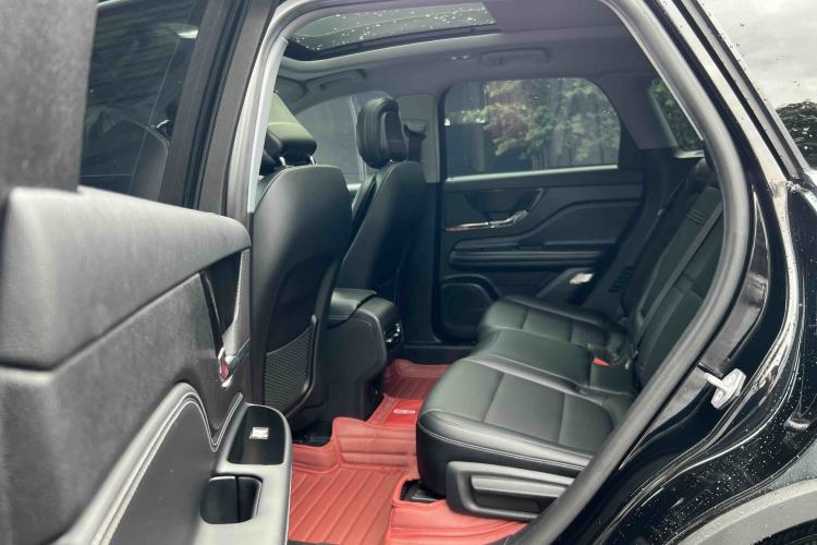 Used Lincoln Corsair 2022 2.0T Two-Wheel Drive Deluxe Edition Interior 2
