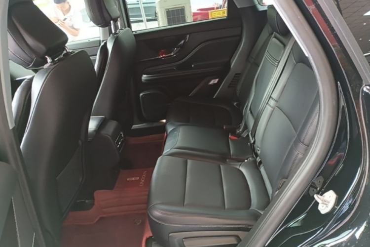 Used Lincoln Corsair 2022 2.0T Two-Wheel Drive Deluxe Edition Left Rear Seat