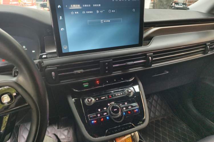Used Lincoln Corsair 2022 2.0T Two-Wheel Drive Deluxe Edition Audio And AC Panel