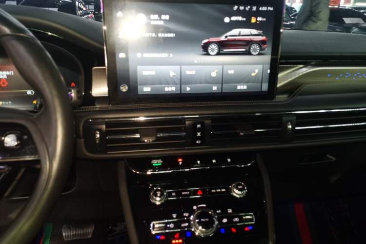 Used Lincoln Corsair 2022 2.0T Two-Wheel Drive Deluxe Edition Audio And AC Panel