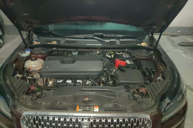 Used Lincoln Corsair 2022 2.0T Two-Wheel Drive Luxury Edition Engine Bay