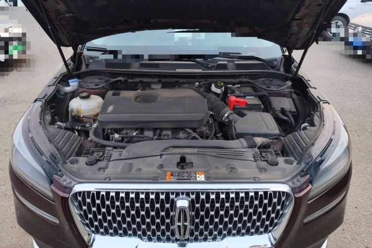 Used Lincoln Corsair 2022 2.0T Two-Wheel Drive Deluxe Edition Engine Bay