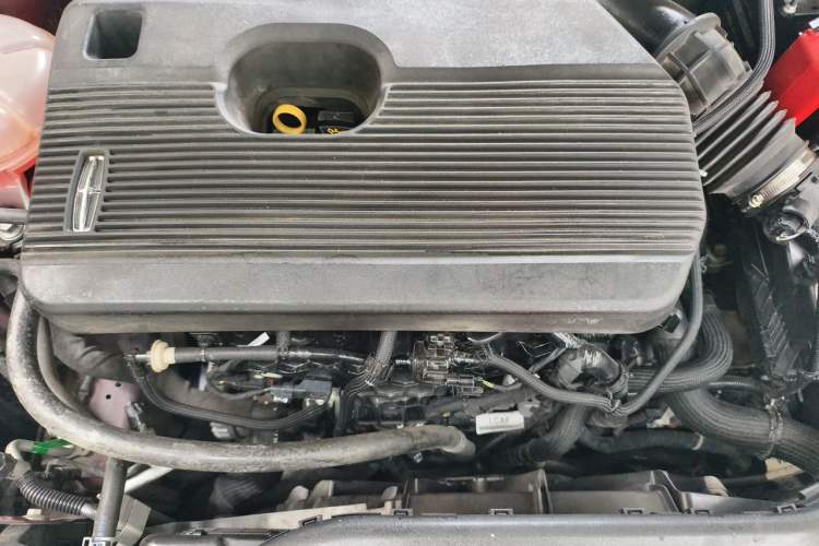 Used Lincoln Corsair 2022 2.0T Two-Wheel Drive Deluxe Edition Engine Bay