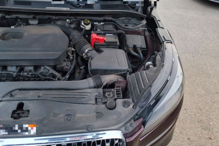 Used Lincoln Corsair 2022 2.0T Two-Wheel Drive Deluxe Edition Engine Bay Left