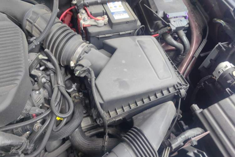 Used Lincoln Corsair 2022 2.0T Two-Wheel Drive Luxury Edition Engine Bay Left