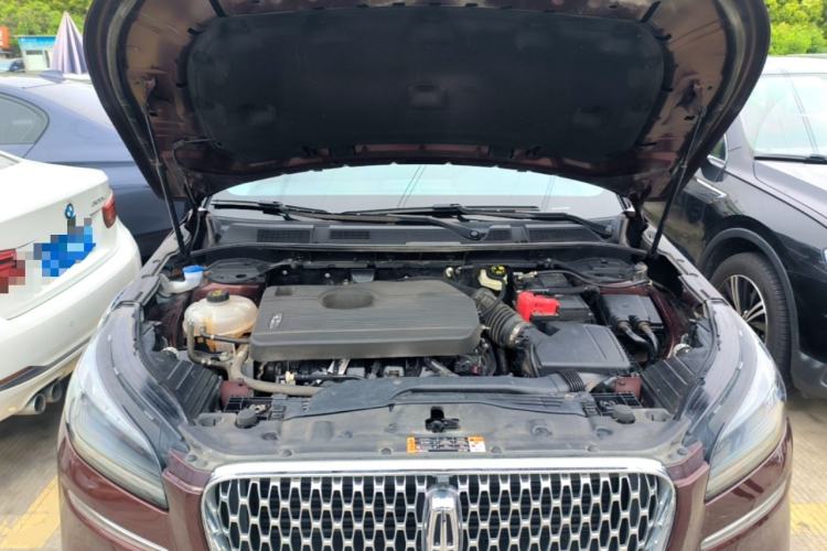 Used Lincoln Corsair 2022 2.0T Two-Wheel Drive Deluxe Edition Engine Bay