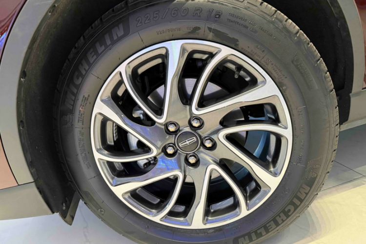 Used Lincoln Corsair 2022 2.0T Two-Wheel Drive Deluxe Edition Exterior 4
