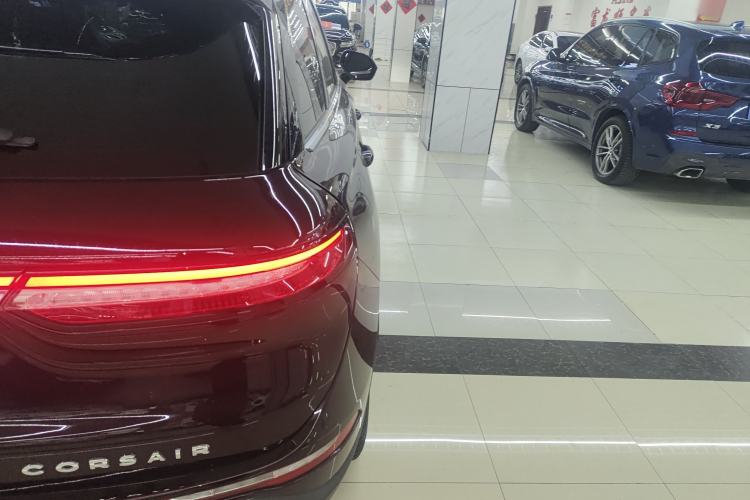 Used Lincoln Corsair 2022 2.0T Two-Wheel Drive Deluxe Edition Exterior 6