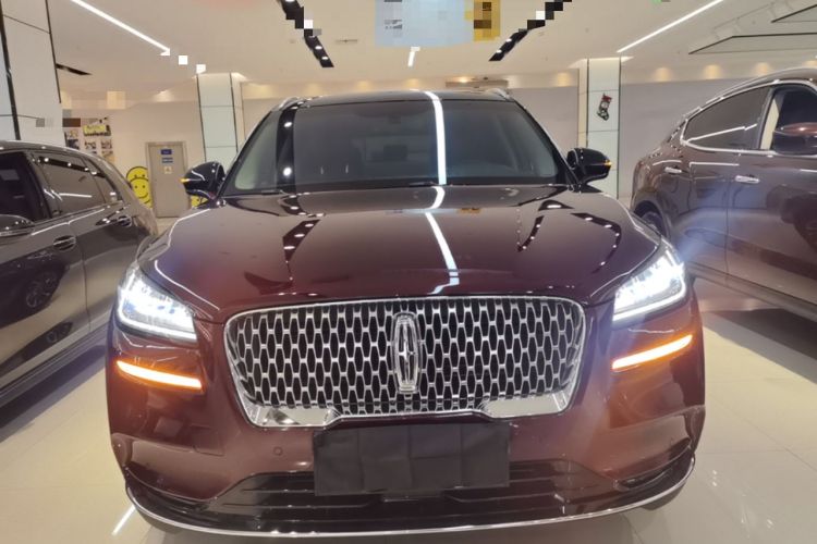 Used Lincoln Corsair 2022 2.0T Two-Wheel Drive Deluxe Edition Front