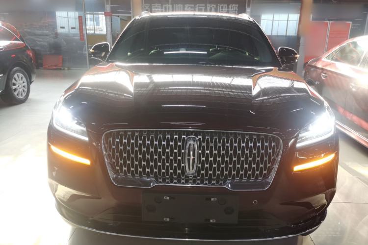 Used Lincoln Corsair 2022 2.0T Two-Wheel Drive Deluxe Edition Front